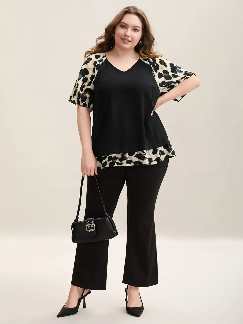 Leopard Print Spliced V-Neck Blouse