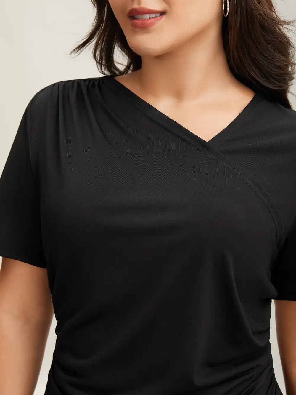 Asymmetrical Neckline Curved Hem Plain T-Shirt