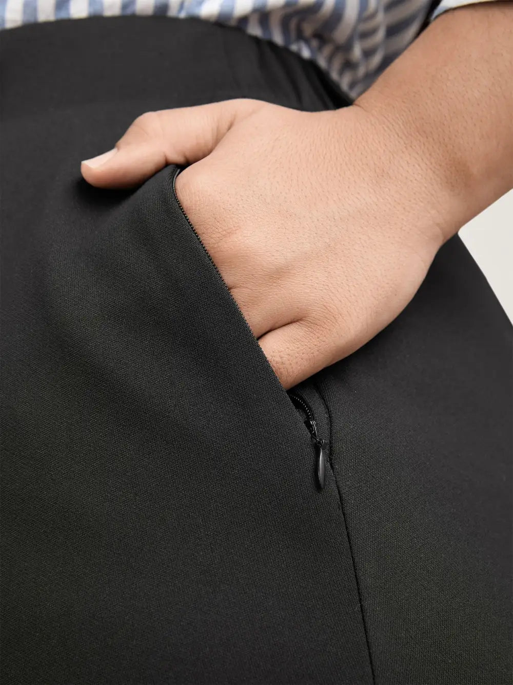 Stretchy Waist Zipper Pocket Flared Pants