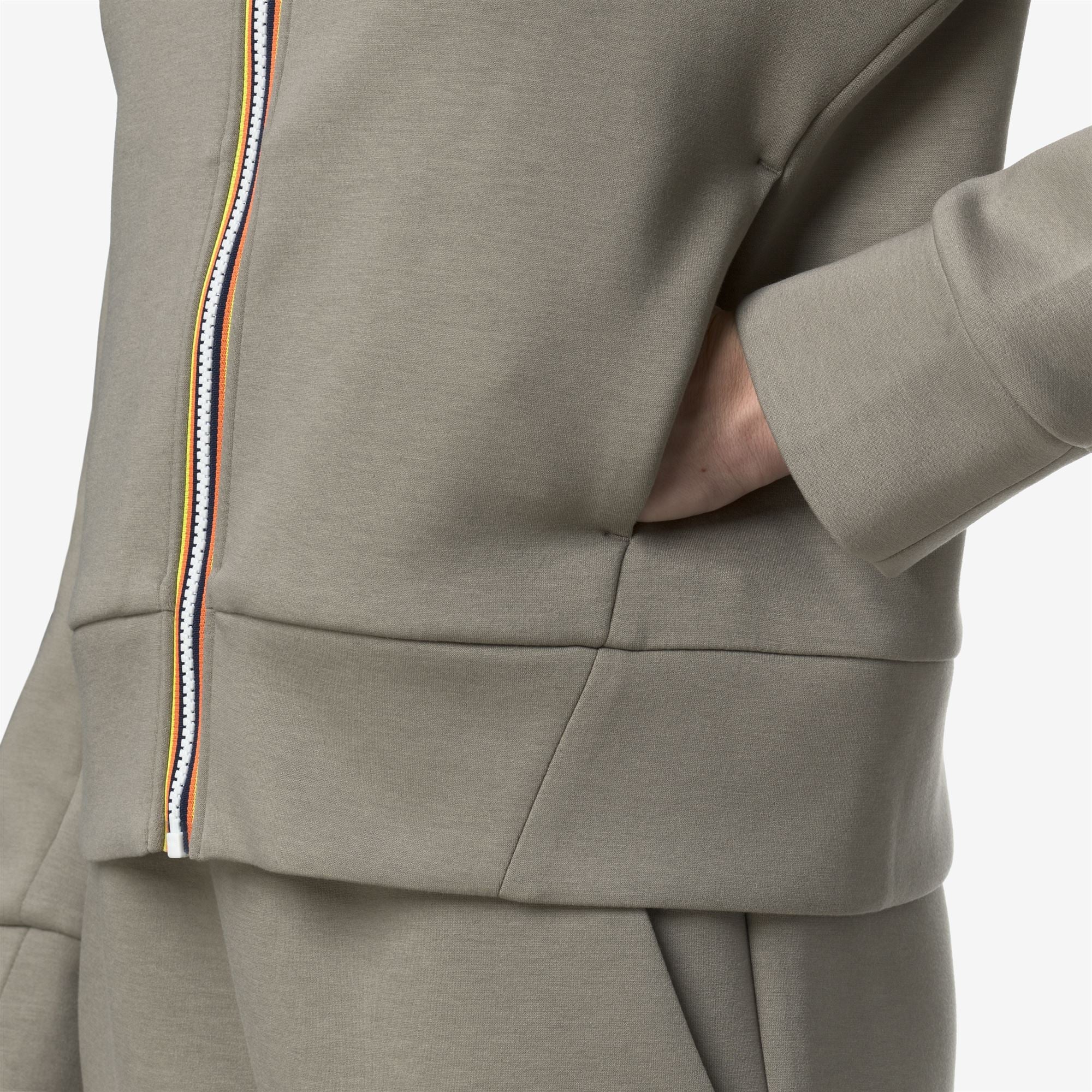DIVINE LIGHT SPACER - Fleece - Jacket - Woman - GREEN OAK