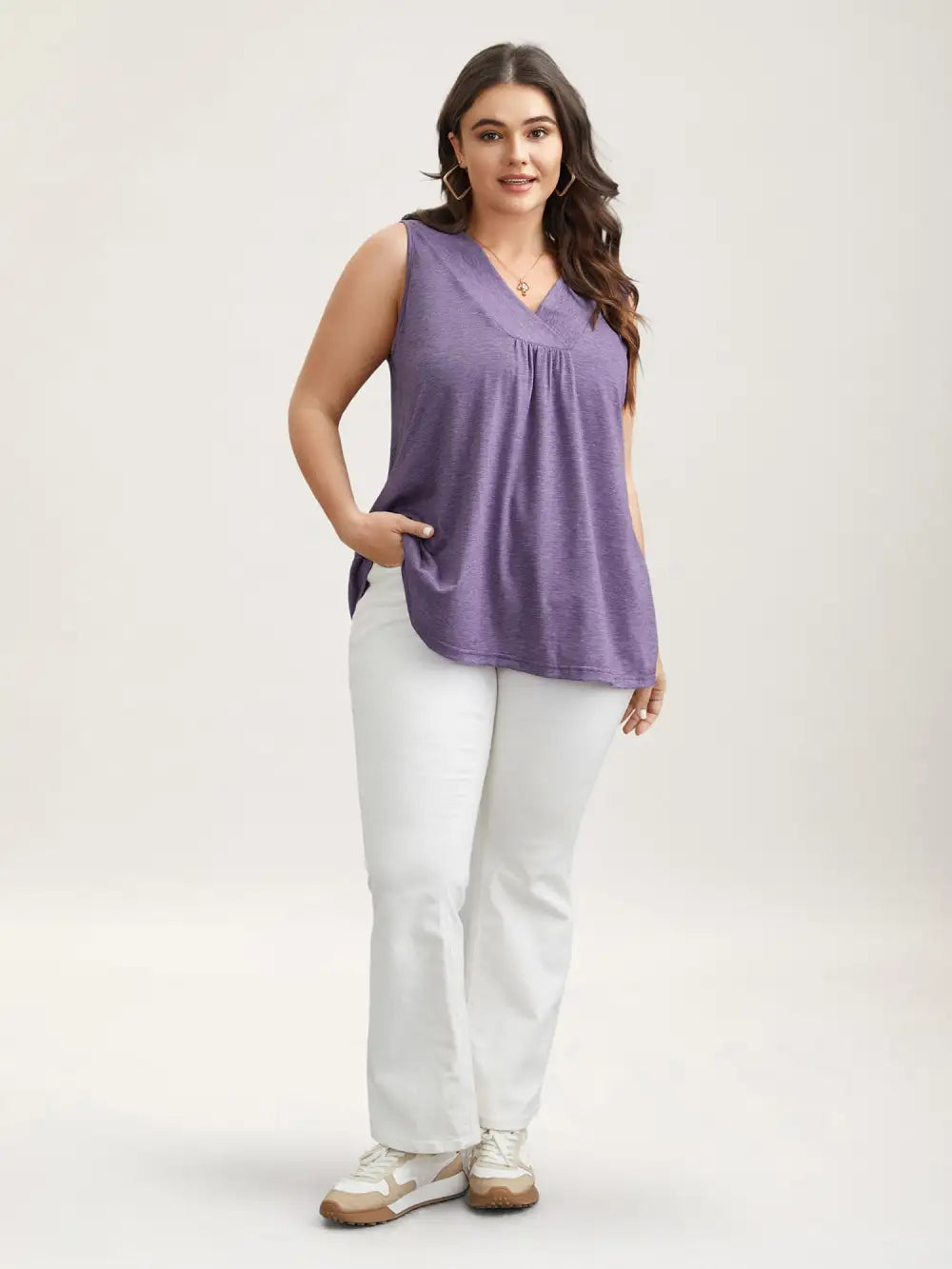 Solid Pleat Front V-Neck Vest