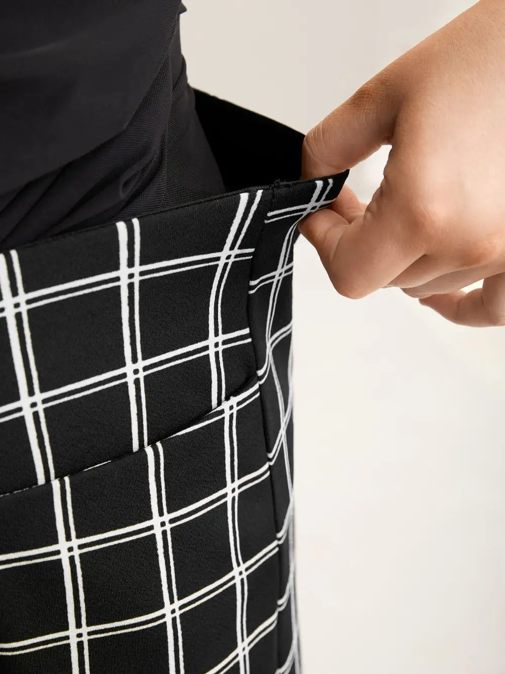 Plaid Pattern Stretchy Waist Wide-Leg Pants