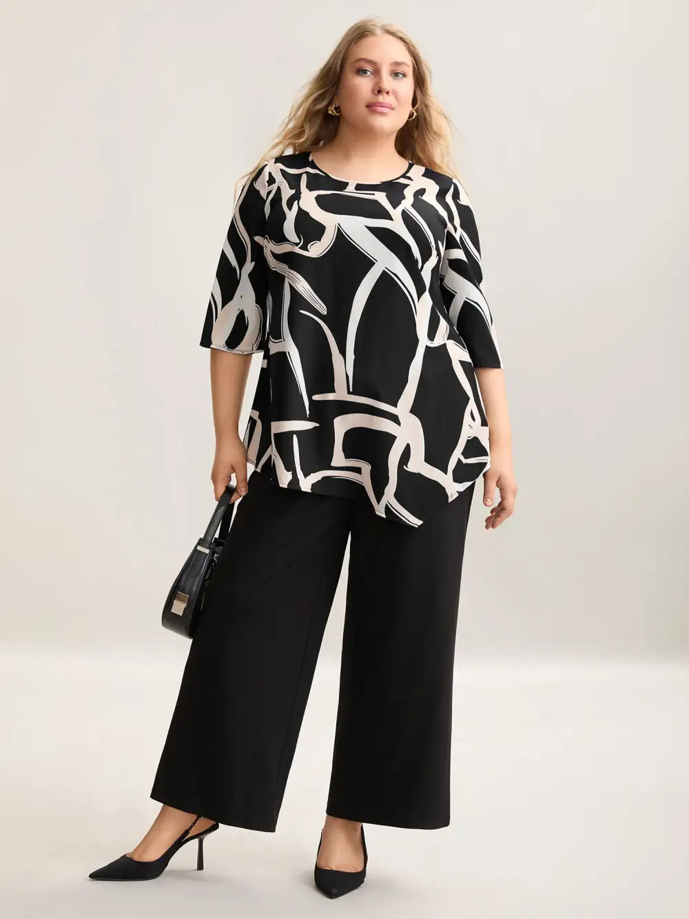 Asymmetrical Line Print Hi Low Hem Blouse
