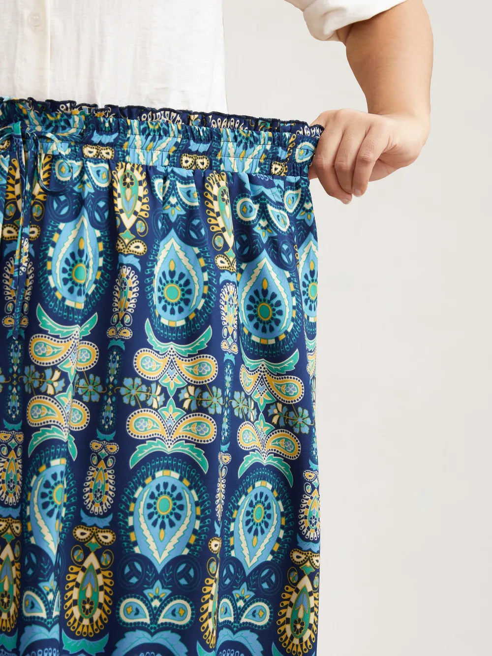 Bohemian Floral Print Pleated Maxi Skirt