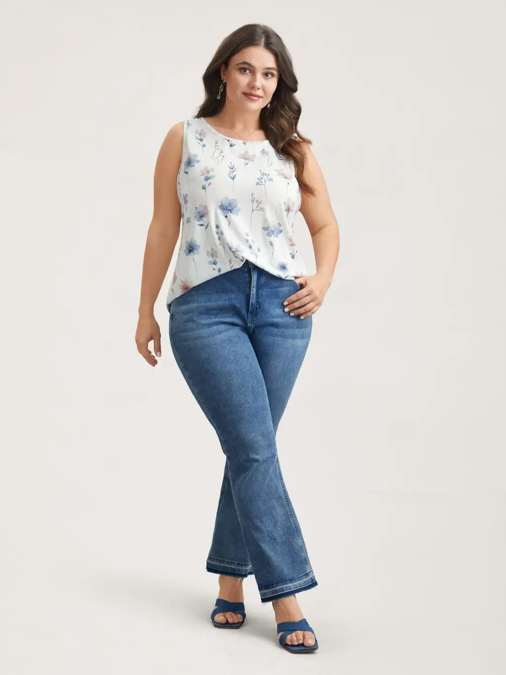 Stretchy Floral Print Fitted Vest